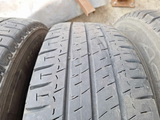 6 бр. запазени летни гуми Michelin Agilis 195/75 R16С, city of Sofia | Wheels & Tires - снимка 3