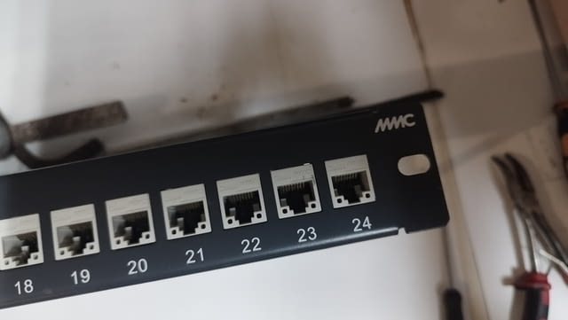 Пач панел 5е cat. - 24 порта за рак - сърварен шкаф 1U MMC, city of Sofia - снимка 1