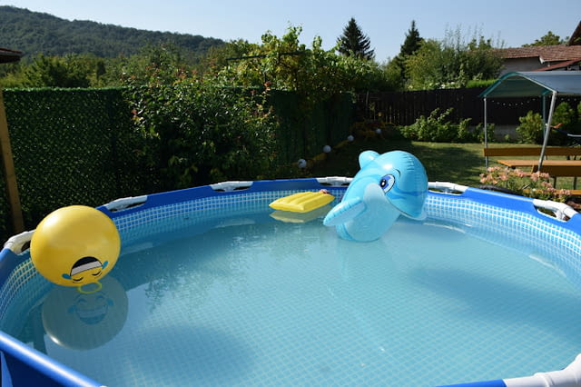 Самостоятелна вила на Килифаревския манастир, 10 км от Велико Търново - снимка 11