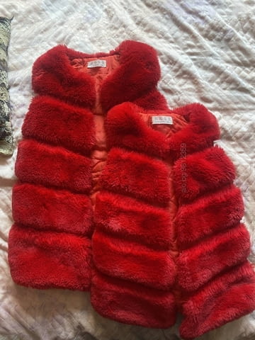 Пухкав червен елек XXS, XS, Red - city of Sofia | Women’s Clothes - снимка 1