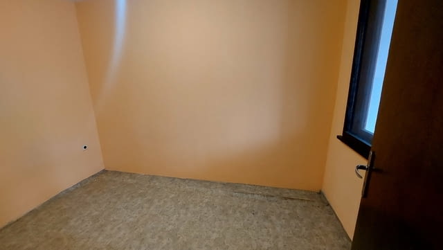 Гарсониера кв. Училищни, гр. Хасково 1-стаен, 42 м2, Тухла - град Хасково | Апартаменти - снимка 4