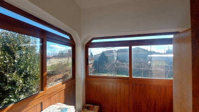Двуетажна къща в с. Стамболово, обл. Хасково, village Stambolovo | Houses & Villas - снимка 9