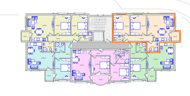 Тристаен апартамент, разположен в Широк Център, гр. Хасково, град Хасково