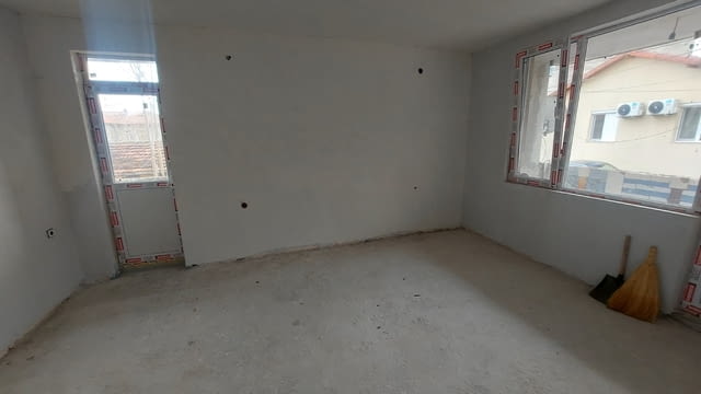 Етаж от ЖСК кв.Училищни, гр.Хасково Многостаен, 115 м2, Тухла - град Хасково | Апартаменти - снимка 1