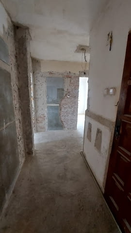 Етаж от ЖСК кв.Училищни, гр.Хасково Многостаен, 115 м2, Тухла - град Хасково | Апартаменти - снимка 6