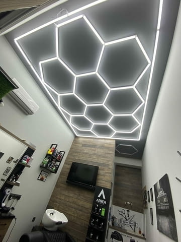 Даваме под наем търговско помещение в кв. Кючук Париж 1-стаен, 30 м2, Тухла - град Пловдив | Офиси - снимка 2