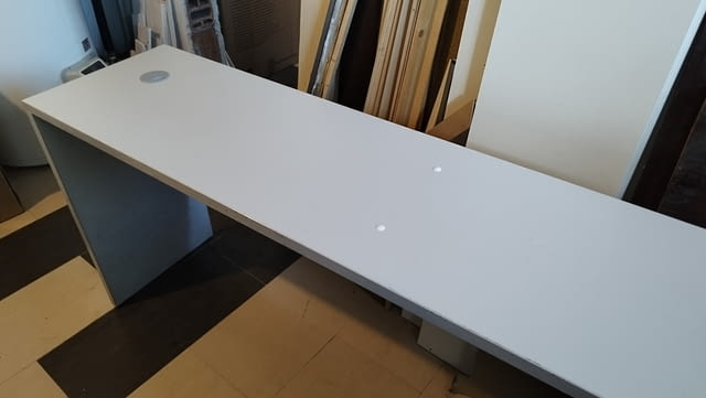 Бюро - офис маса 160/40/72см светло сиво - city of Sofia | Desks - снимка 3