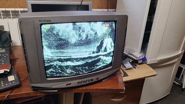 Телевизор Samsung CK - 20S1TB Цветен с кинескоп 20 инча., град София | Телевизори / Декодери - снимка 1