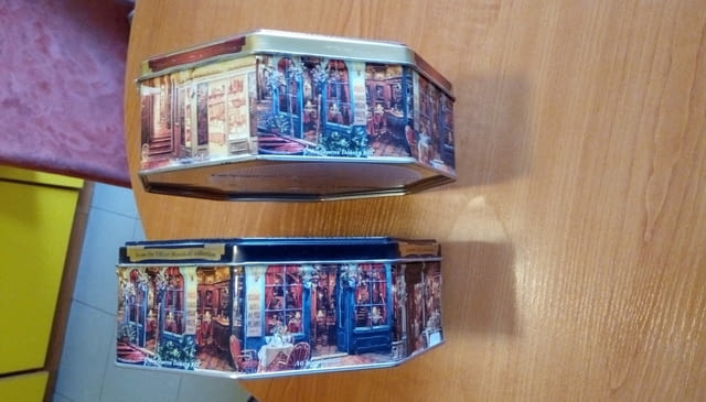 Метална кутия за бисквити и шокола с картини на Виктор Швайко - Viktor Shvaiko - снимка 12