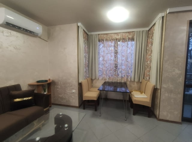 Дава се под наем двустаен апартамент в Центъра 2-стаен, 65 м2, Тухла - град Пловдив | Апартаменти - снимка 2