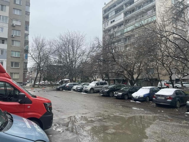 Магазин на оживен булевард с много човекопоток 80 м2 - град Пловдив | Магазини - снимка 11