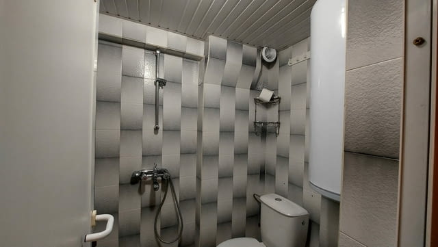 Ателие с гараж в кв.Училищни, гр. Хасково 1-стаен, 37 м2, Тухла - град Хасково | Апартаменти - снимка 9