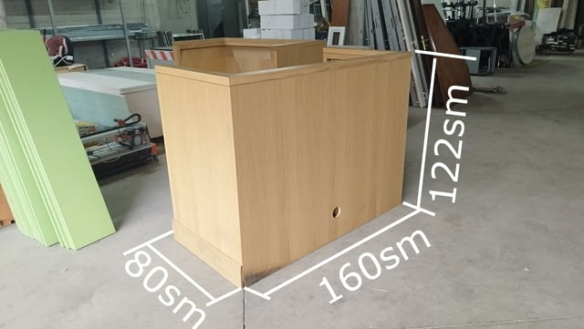 Кратедра П образна преграда - рецепция - град София | Бюра - снимка 1