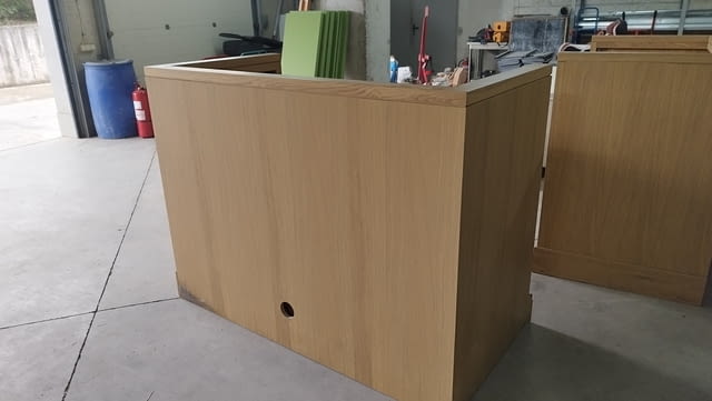 Кратедра П образна преграда - рецепция - град София | Бюра - снимка 4