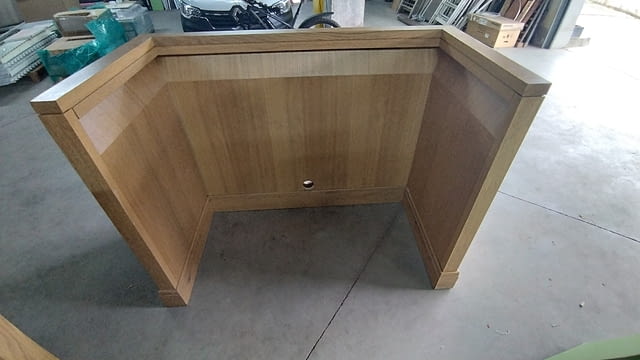 Кратедра П образна преграда - рецепция - град София | Бюра - снимка 6