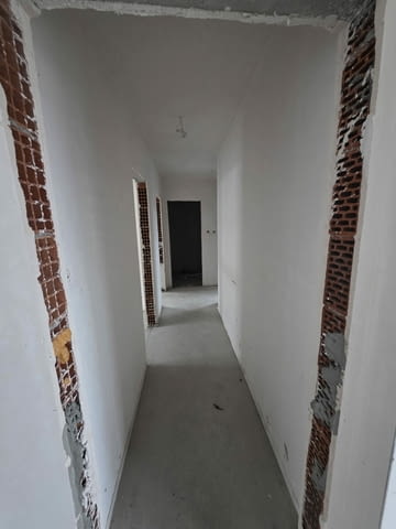 Тристаен апартамент в кв.Овчарски, гр.Хасково Тухла, 108 м2 - град Хасково | Къщи / Вили - снимка 4