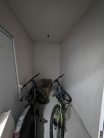 Тристаен апартамент в кв.Овчарски, гр.Хасково Тухла, 108 м2 - град Хасково | Къщи / Вили - снимка 10