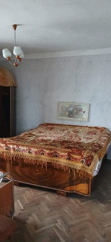 Къща с двор в Повеляново! Тухла, 66 м2, Вода, Ток - град Девня | Къщи / Вили - снимка 1