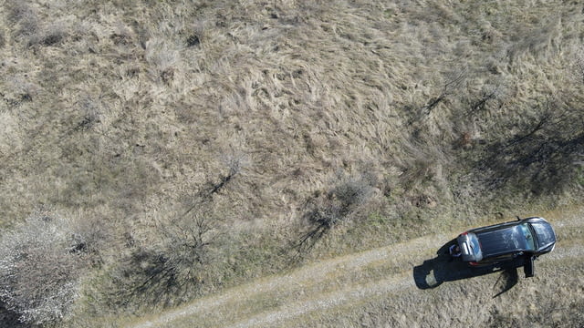 Продавам 31, 755 дка земя в землището на с. Лозарево, city of Vеliki Prеslav - снимка 8