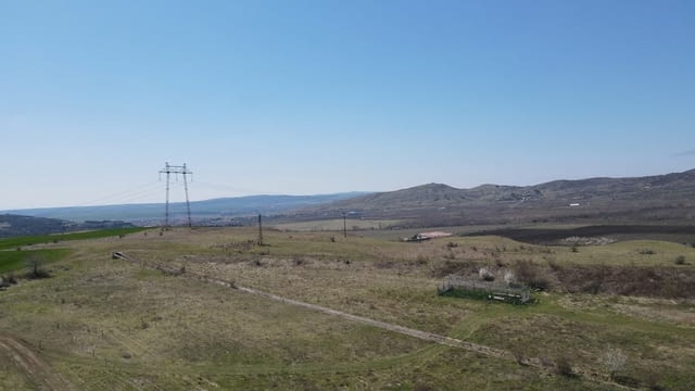 Продавам 18, 128 дка земя в землището на с. Лясково, city of Vеliki Prеslav - снимка 6