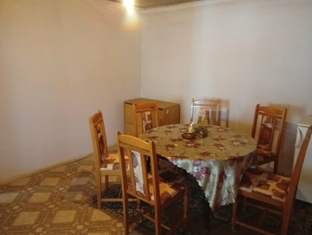 Двуетажна къща разположена в с.Динево, обл.Хасково, село Динево | Къщи / Вили - снимка 2