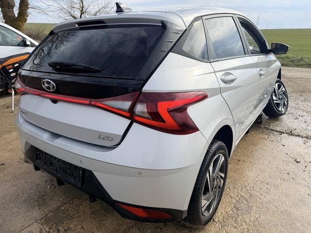 Hyundai I20 1.0T, двигател G3LE, M09VMD - 7 ст. автоматик, 101 кс., 57000 км., 2022г., - снимка 8
