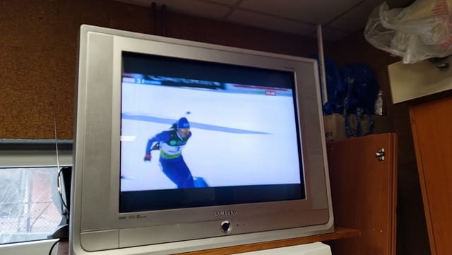 Samsung CW -29A208P цветен телевизор с кинескоп 29 инча, град София | Телевизори / Декодери - снимка 11