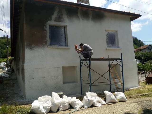 Фасадна топлоизолация с мазилка и airless боя Exterior Insulation, Work over the Weekend - Yes - city of Sofia | Construction - снимка 12