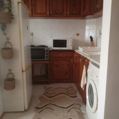 Даваме под наем двустаен апартамент в кв. Каменица 1, град Пловдив | Апартаменти - снимка 4