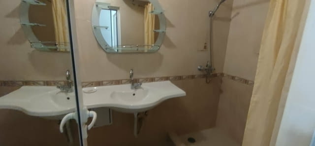 Даваме под наем 4-стаен апартамент в кв. Кючук Париж, city of Plovdiv | Apartments - снимка 12