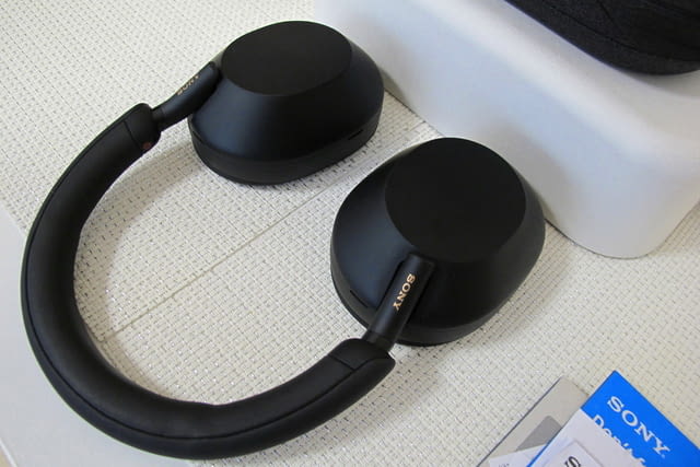 Sony WH-1000XM5 – Безжични слушалки на годината за 2022/23, град Пловдив | Микрофони / Тонколони - снимка 4