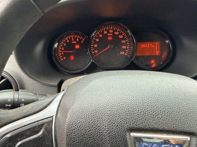 Dacia Dokker 1.6 LPG, двигател H4M740, ск. кутия JR5, 5 ск., 109 кс., 95000 км, 2021г., Дачия Докер - снимка 8