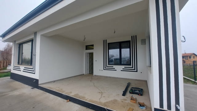 Едноетажна къща ново строителство в с.Стамболово, обл.Хасково - снимка 3