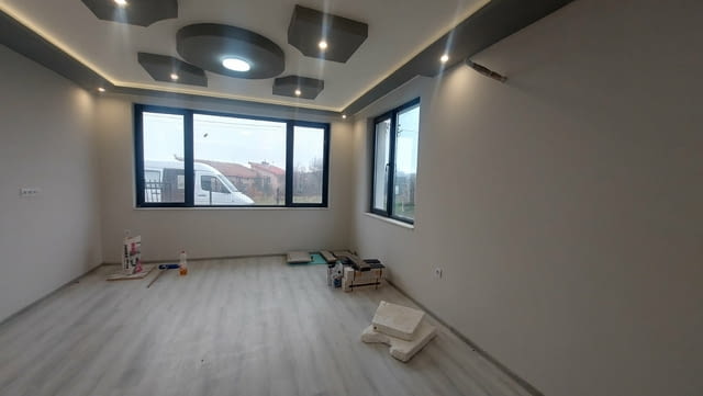 Едноетажна къща ново строителство в с.Стамболово, обл.Хасково - снимка 7