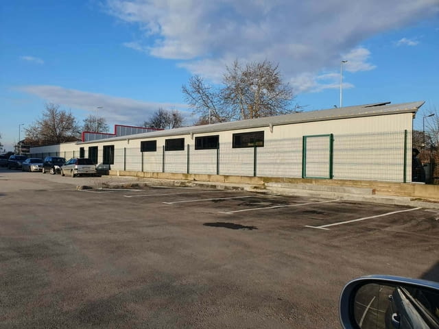 Даваме под наем автосервиз в кв. Кючук Париж, city of Plovdiv | Industrial Facilities - снимка 3