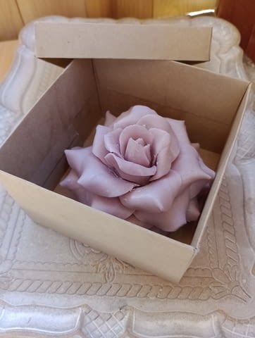 Декоративни цветя от ароматен сапун ръчна изработка подходящи за подарък за 8ми март - снимка 9