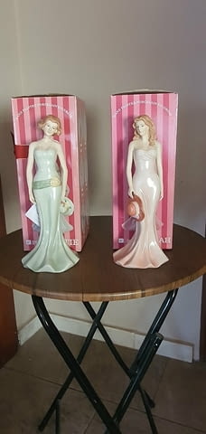 Две нови красиви порцеланови дами на REGAL - град Варна | Други - снимка 1