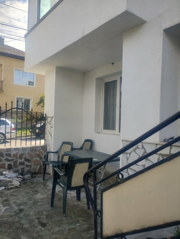 Етаж от къща в кв.Лъджене, гр.Велинград 2-етажна, Тухла, 82 м2 - град Велинград | Къщи / Вили - снимка 2