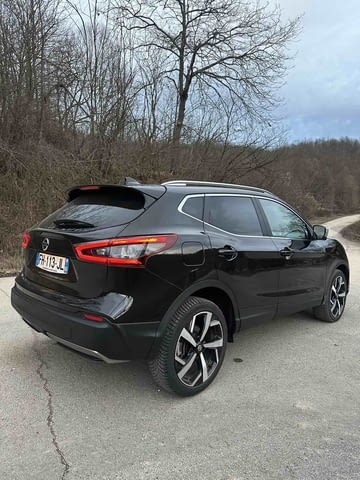 Nissan Qashqai 1.6dig-t TEKNA 80000км. Бензин, Ръчна, Джип - град Троян | Автомобили / Джипове - снимка 8