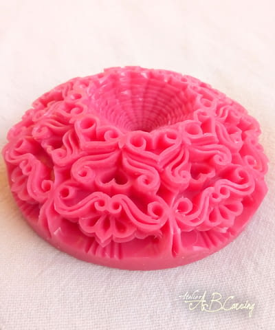 Кръгъл ароматен декоративен сапун гравиран като Мандала , подходящ за подарък или за вашия дом - снимка 6