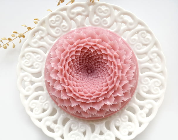 Ароматен декоративен карвинг сапун с авторски дизайн, за подарък за всеки специален повод - снимка 1