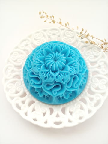 Уникален декоративен сапун ръчно гравиран, подходящ за декорация в баня, както и за подарък - снимка 3