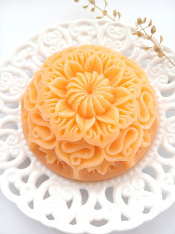 Уникален декоративен сапун ръчно гравиран, подходящ за декорация в баня, както и за подарък - снимка 5