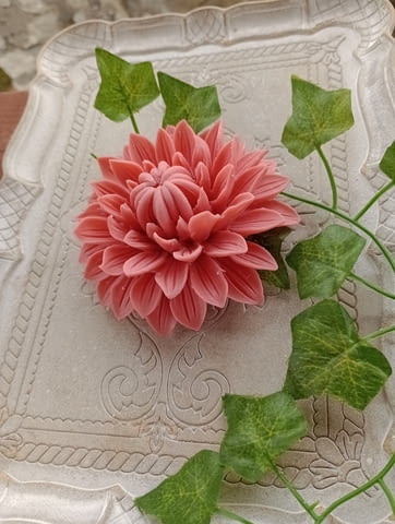 Декоративен, ароматен, карвинг сапун с форма на цвете далия, свежест и настроение за всеки дом - снимка 2