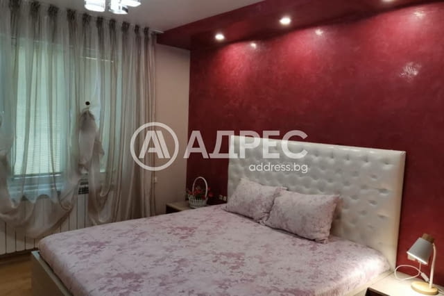 Просторен тристаен апартамент под наем - на 800 м от парка на гр. Сандански - снимка 8