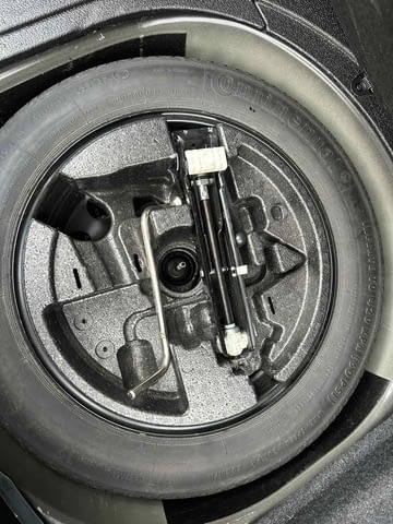 BMW 525 E60 Facelift M57 Diesel, Automatic, Sedan - city of Troyan | Cars & SUV - снимка 11