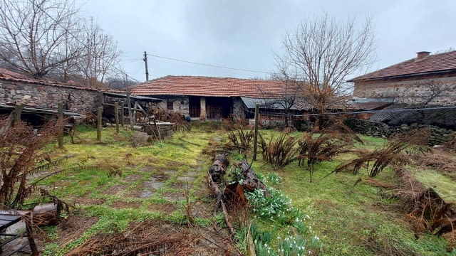 Къща в с.Сусам обл.Хасково 2-floor, Brick, 120 m2 - village Susam | Houses & Villas - снимка 3