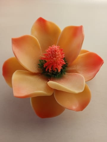 Ксклузивен декоративен сапун ‘Магнолия’, ръчно изваян с нож без използване на молдове. - снимка 2