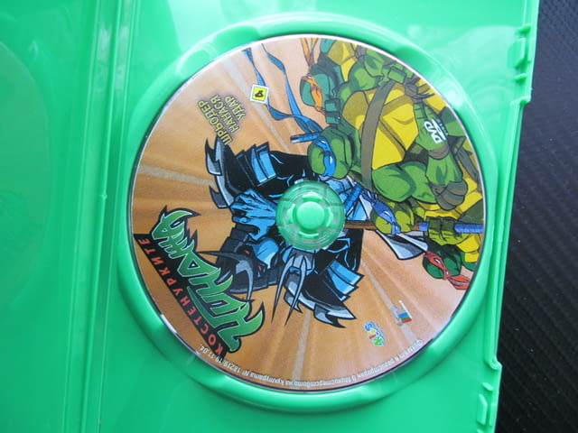 Костенурките нинджа 4 DVD филм Шрьодер нанася удар Сребърен Страж Бушидо Нинджицу супергерой екшън - снимка 2