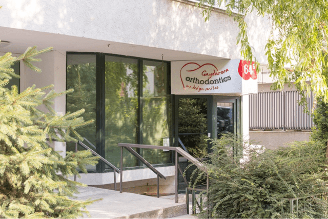 Ортодонтска клиника „Гайдарова“ – усмихнете се уверено - град София | Други - снимка 2